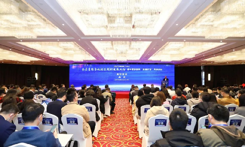 实力认可！雷竞技raybet入选中国信通院《高质量数字化转型产品及服务全景图》